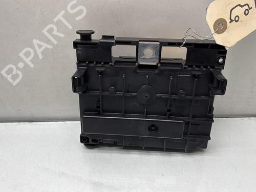 Fuse box PEUGEOT 308 I (4A_, 4C_) 1.6 HDi | BP28704855E1 