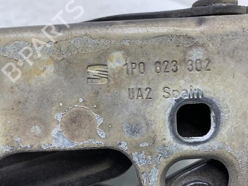 Used Hinge/Door check strap Hinge/Door check strap SEAT LEON (1P1) 1.9 TDI (105 hp) 20022764 20022764