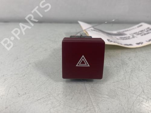 comutador-botao-4-piscas-citroen-berlingo-multispace-b9-2008-32725151 main image