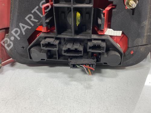 Right taillight VW GOLF IV (1J1) 1.9 TDI | BP25261750C35
