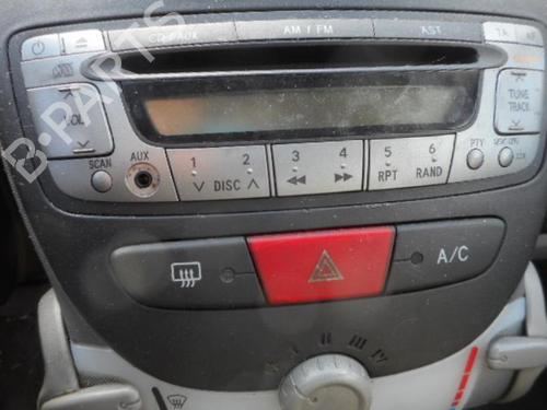 Front right door window PEUGEOT 107 (PM_, PN_) 1.4 HDi | BP27367183C19 