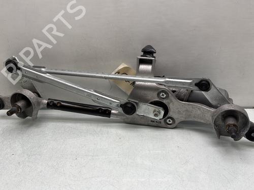 Used Front wiper motor KIA STONIC (YB) 1.0 T-GDi (101 hp) 32725256