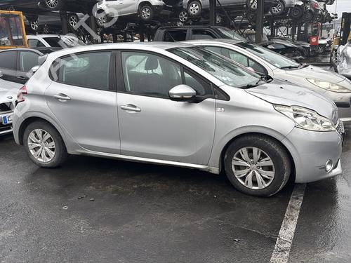 Left front window switch PEUGEOT 208 I (CA_, CC_) 1.4 HDi | BP36761587I27 - Image 20