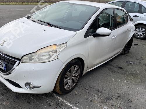 Left headlight PEUGEOT 208 I (CA_, CC_) 1.2 VTI 82 | BP28672599C28 