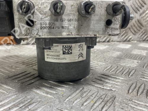 Used ABS pump ABS pump CITROËN C5 AIRCROSS (A_) 1.5 BlueHDi 130 (ACYHZJ, ACYHZR) (131 hp) 22348711 22348711