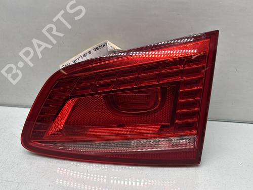 Feu de coffre droit VW PASSAT B7 Variant (365) 3.6 FSI 4motion (300 hp) 32339352