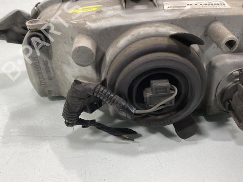 Right headlight FIAT PUNTO (176_) 60 1.2 (176AP, 176AR, 176AQ, 176BB) | BP19997564C29 