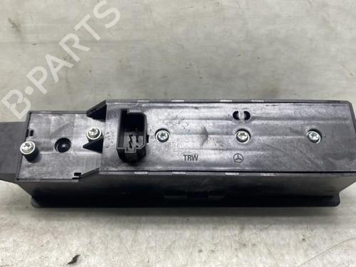 Used Right front window switch MERCEDES-BENZ VITO / MIXTO Van (W639) 115 CDI (639.601, 639.603, 639.605) (150 hp) 19955549