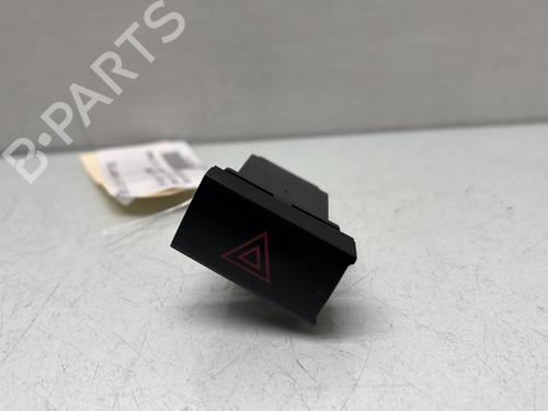 warning-switch-hyundai-santa-fe-ii-cm-2005-2006-2007-2008-2009-2010-2011-2012-2013-2014-2015-32230414 main image