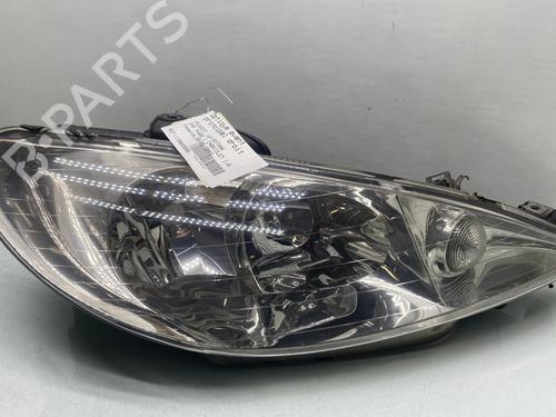 Faro derecho PEUGEOT 206 CC (2D) 1.6 16V (2DNFUF, 2DNFUR) (109 hp) 32389450