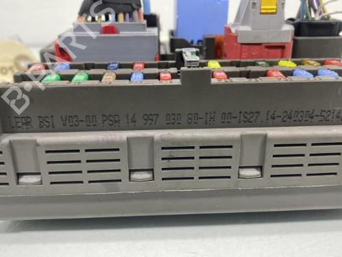 Used Fuse box PEUGEOT 807 (EB_) 2.2 HDi (128 hp) 19955680