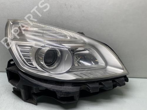 Phare droit RENAULT SCÉNIC II (JM0/1_) 1.5 dCi (JM1E, JM16) (106 hp) 31185303