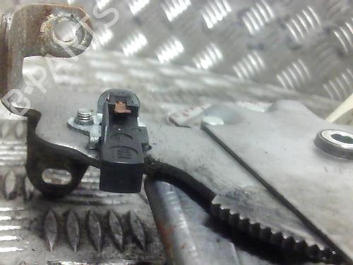 Used Hand brake Hand brake OPEL CORSA C (X01) 1.7 DI (F08, F68) (65 hp) 20001943 20001943