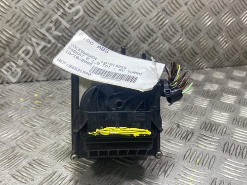 ABS Bremseaggregat VW PASSAT B6 (3C2) 1.9 TDI (105 hp) 22335814