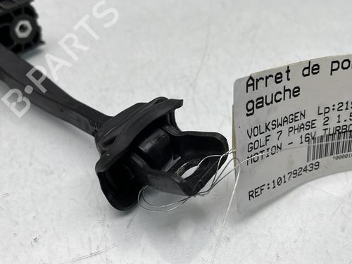 hingedoor-check-strap-vw-golf-viii-cd1-da1-2019-26152670 main image