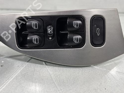 Fensterheberschalter links vorne MERCEDES-BENZ CLK (C209) CLK 220 CDI (209.308) | BP30791705I27