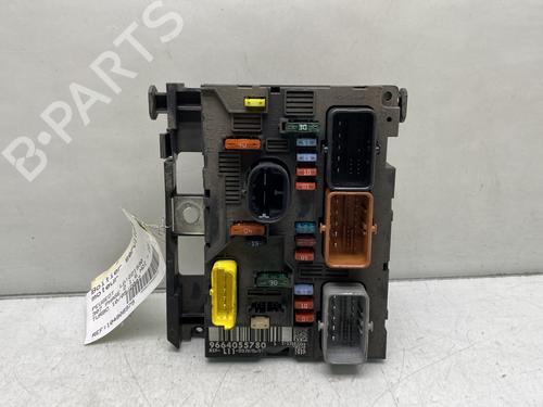 Used Fuse box PEUGEOT 307 (3A/C) 1.6 HDi (90 hp) 26527859