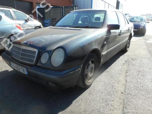 Seat buckle MERCEDES-BENZ E-CLASS (W210) E 220 CDI (210.006) | BP19982960I32 