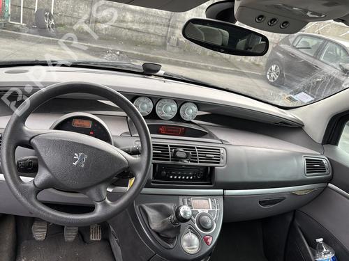 Fuel flap PEUGEOT 807 (EB_) 2.0 HDi | BP30358058C131