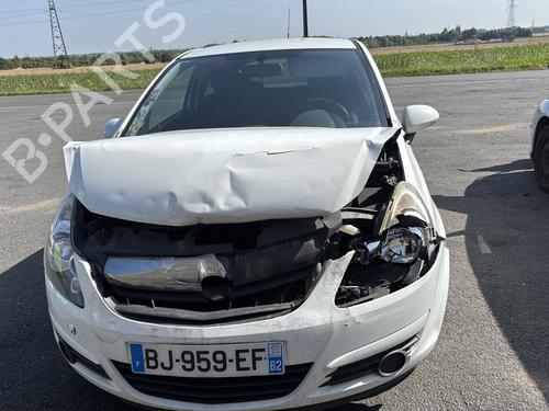 Third brake light OPEL CORSA D (S07) 1.3 CDTI (L08, L68) | BP31883264L11 