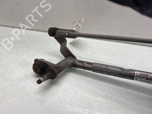 Used Front wiper motor Front wiper motor VW GOLF VII (5G1, BQ1, BE1, BE2) 1.6 TDI (105 hp) 32524307 32524307