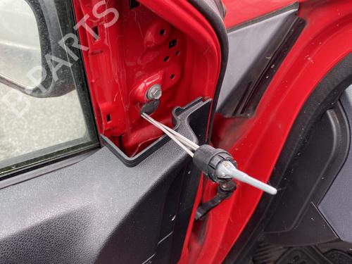 Bouchon de réservoir FORD FIESTA V (JH_, JD_) 1.25 16V | BP30777992C161