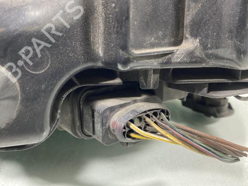 Used Right headlight Right headlight AUDI A6 C5 Avant (4B5, 4B6) 1.9 TDI (130 hp) 29377829 29377829