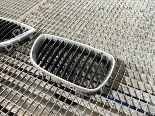 Grille BMW 1 (E87) 118 d | BP28353672C40 