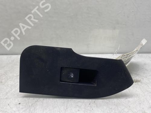 Used Right rear window switch Right rear window switch CHEVROLET CAPTIVA (C100, C140) 2.2 D (163 hp) 19976076 19976076