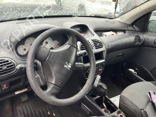 Forkjerm høyre PEUGEOT 206 Hatchback (2A/C) 1.4 i | BP28184899C42 
