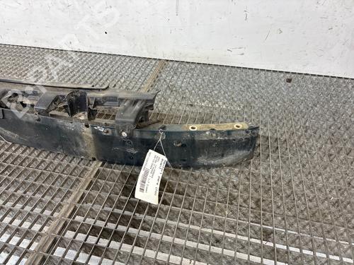 Used Front bumper reinforcement Front bumper reinforcement 37723239 37723239