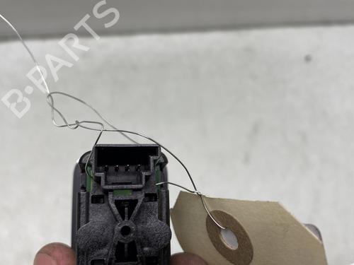 Right front window switch MERCEDES-BENZ C-CLASS (W204) C 200 CDI (204.001) | BP29574620I26 - Image 4