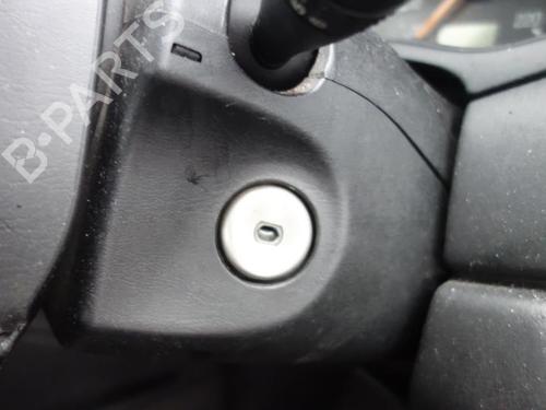Front windshield wiper arm FORD FOCUS I (DAW, DBW) 1.6 16V | BP27356422C143 
