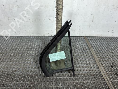 Used Front right quarter glass Front right quarter glass TOYOTA YARIS (_P13_) 1.3 (NSP130_, NSP130) (99 hp) 33742323 33742323
