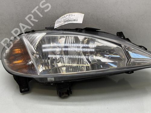 Used Right headlight Right headlight RENAULT MEGANE I Coach (DA0/1_) 1.4 16V (DA0D, DA1H, DA0W, DA10) (95 hp) 33830294 33830294