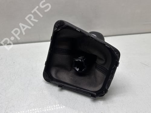 Used Shift knob Shift knob KIA STONIC (YB) 1.0 T-GDi (101 hp) 32749055 32749055