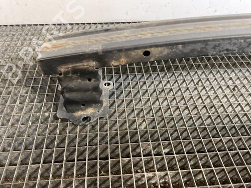 Used Front bumper reinforcement Front bumper reinforcement 24427660 24427660