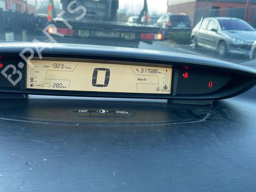 Right taillight CITROËN C4 Coupe (LA_) 1.6 HDi | BP19998287C35 