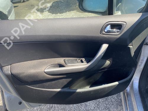 Left front fog light PEUGEOT 308 I (4A_, 4C_) 1.6 HDi | BP28291304C30 