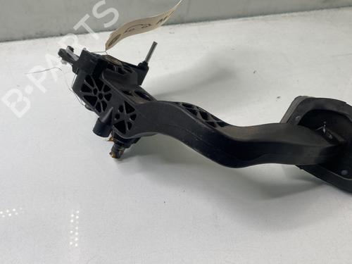 Clutch pedal CITROËN C4 Grand Picasso I (UA_) 1.6 HDi | BP29939633I13 