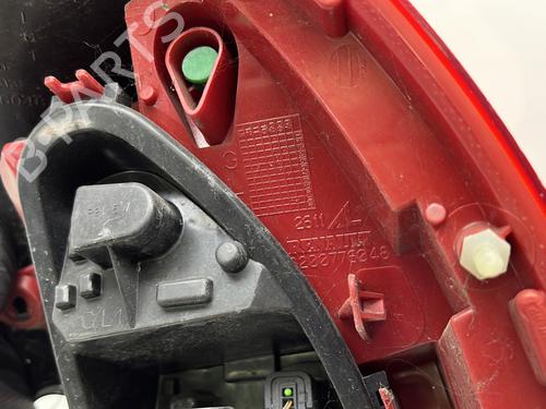 Left taillight RENAULT CLIO III (BR0/1, CR0/1) 1.5 dCi (C/BR0G, C/BR1G) | BP25446193C34 