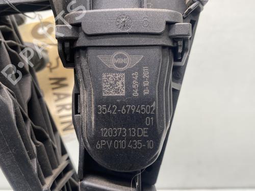 Used Pedal Pedal MINI MINI CLUBMAN (R55) One D (90 hp) 32854072 32854072