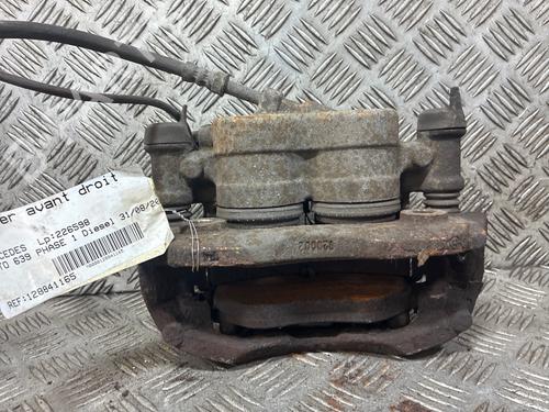 right-front-brake-caliper-mercedes-benz-vito-mixto-van-w639-2003-37409602 main image