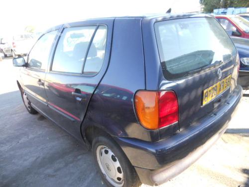 Right front indicator VW POLO III (6N1) 60 1.4 | BP20034494C33 