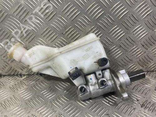 Brake master cylinder HYUNDAI i40 I CW (VF) 1.7 CRDi | BP19969648M77 