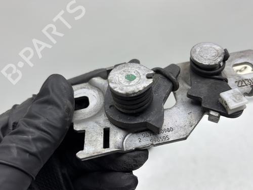 Hood lock PEUGEOT 308 II (LB_, LP_, LW_, LH_, L3_) 1.2 THP 110 | BP27355552C133