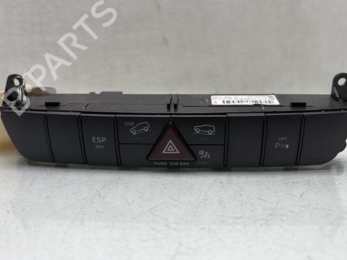 Used Warning switch Warning switch MERCEDES-BENZ M-CLASS (W164) ML 320 CDI 4-matic (164.122) (224 hp) 28282280 28282280