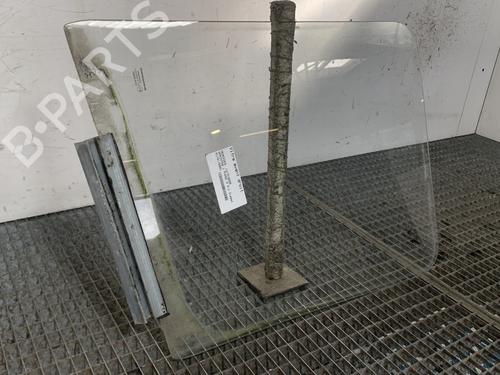 Used Front right door window Front right door window MERCEDES-BENZ SPRINTER 2-t Bus (B901, B902) 213 CDI (902.671, 902.672) (129 hp) 33204237 33204237
