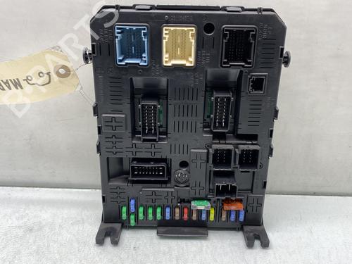 Used Fuse box CITROËN C4 Grand Picasso I (UA_) 1.6 HDi (109 hp) 30389313