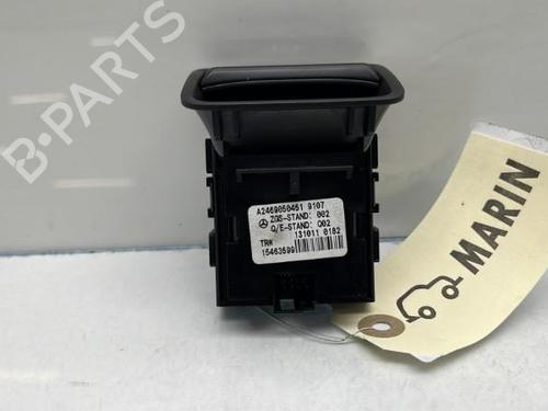 Used Switch Switch MERCEDES-BENZ CLA Coupe (C117) CLA 200 CDI (117.301) (136 hp) 19990620 19990620